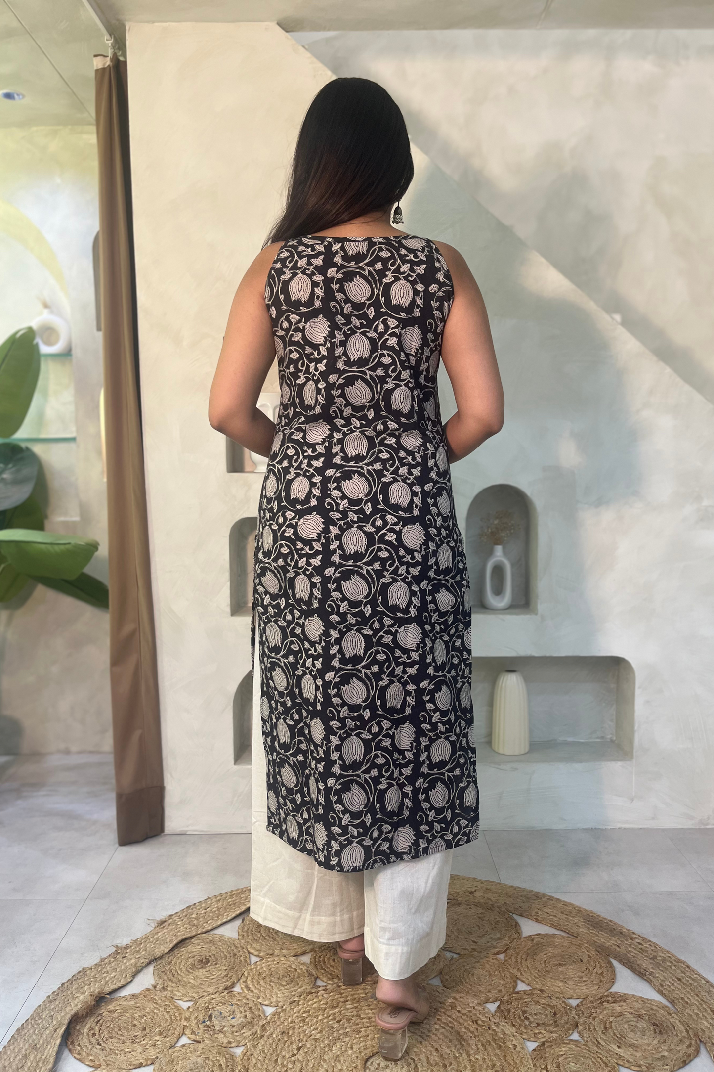 Vani block printed kurti-Black