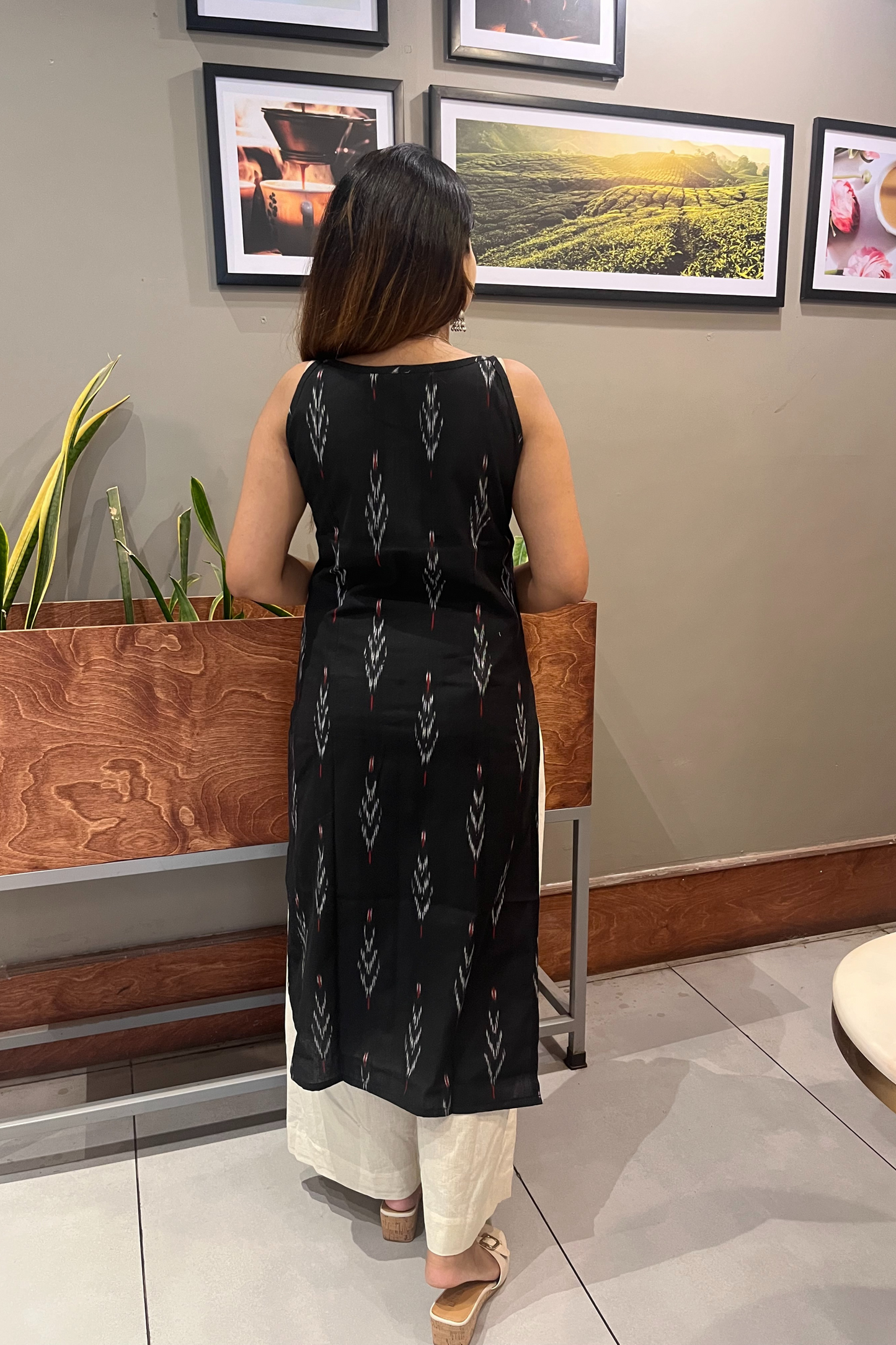 Black Ikat kurti