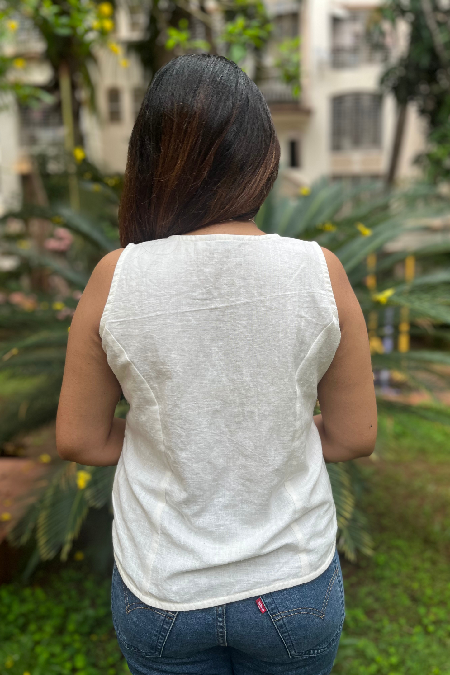 White handspun Vest