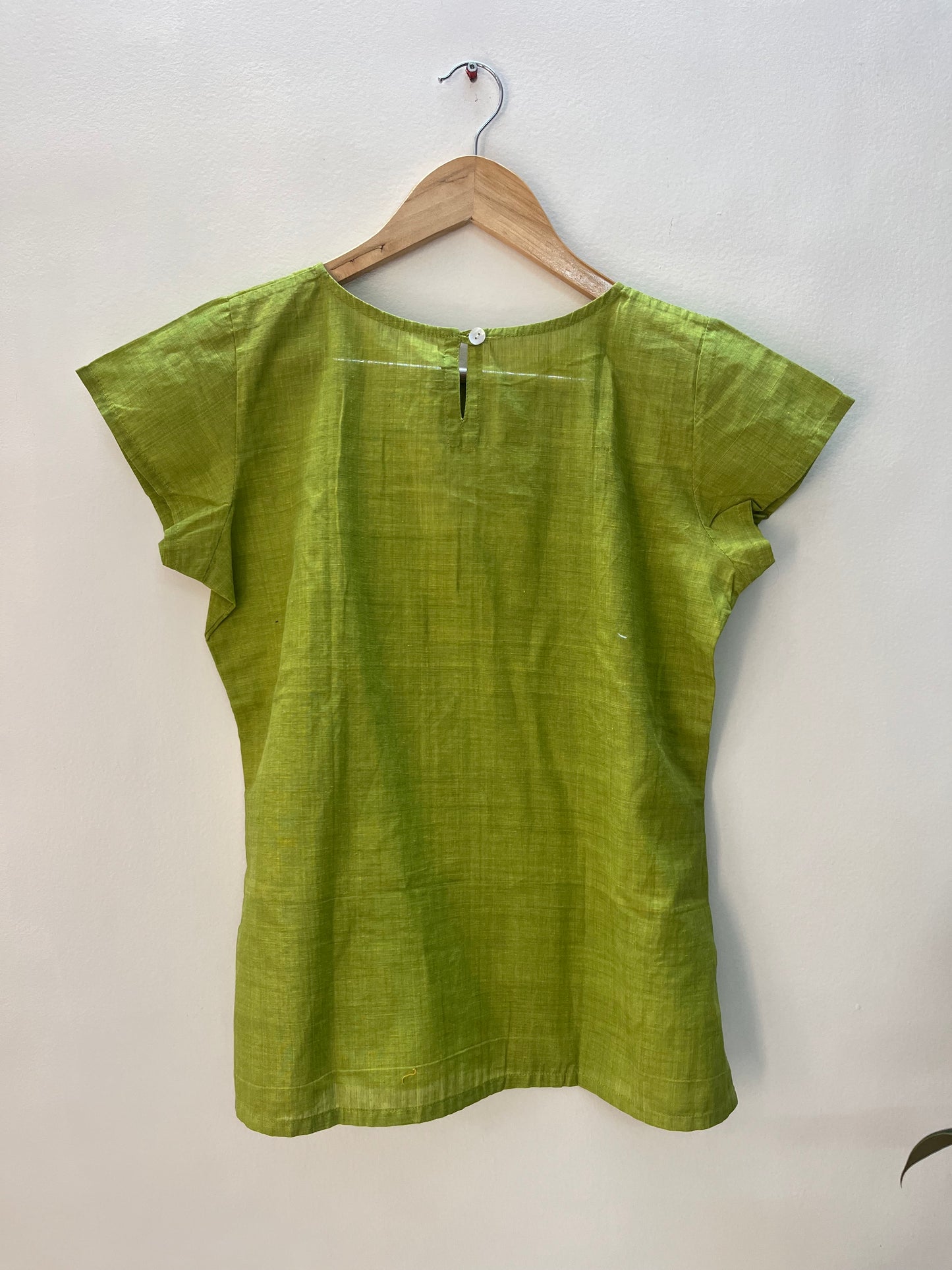 Plain cotton tops