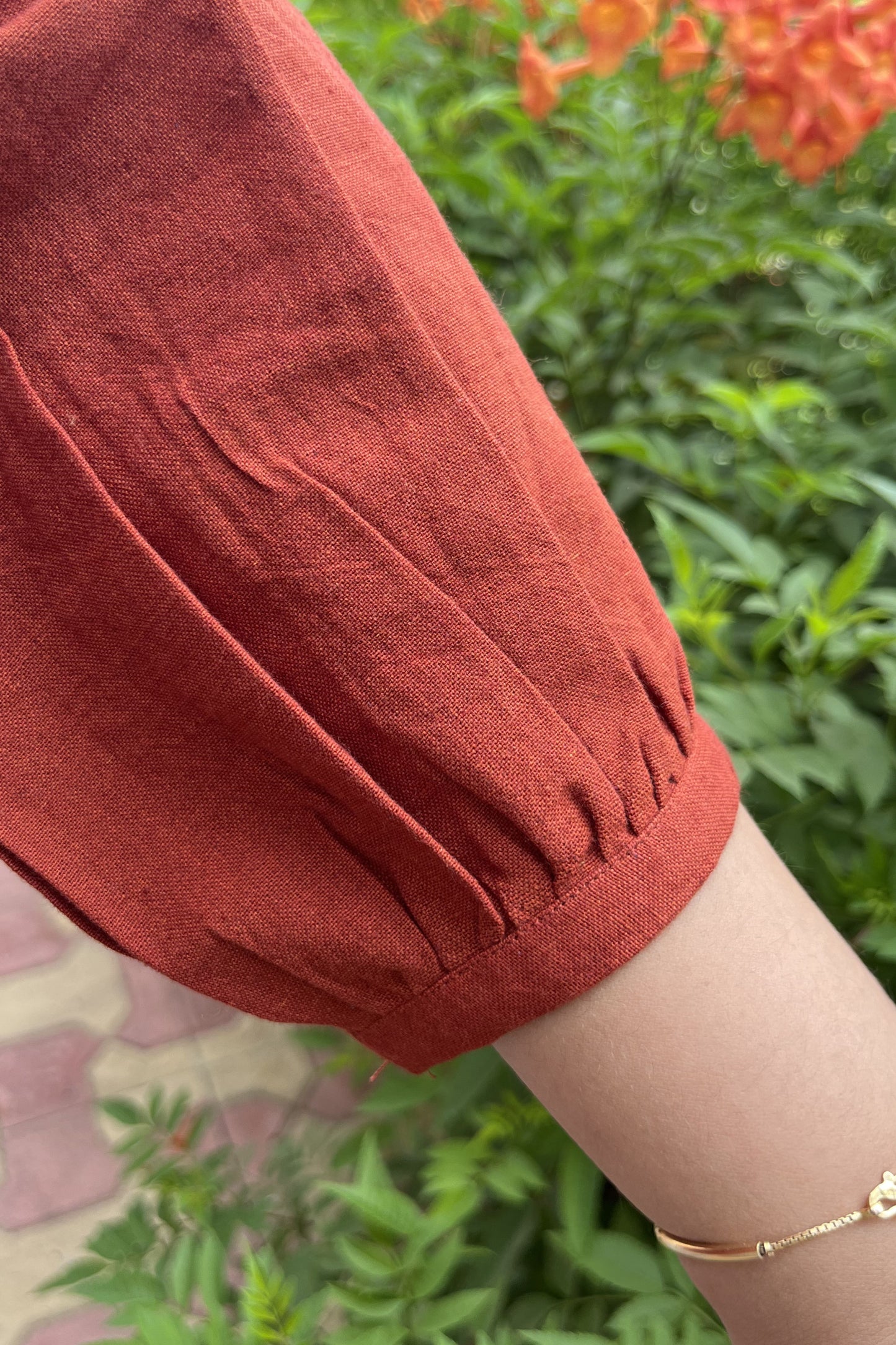 Dewy handspun top- 2 colours