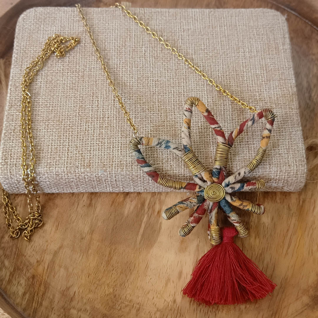 Kalamkari lotus neckpiece - www.silayi.in