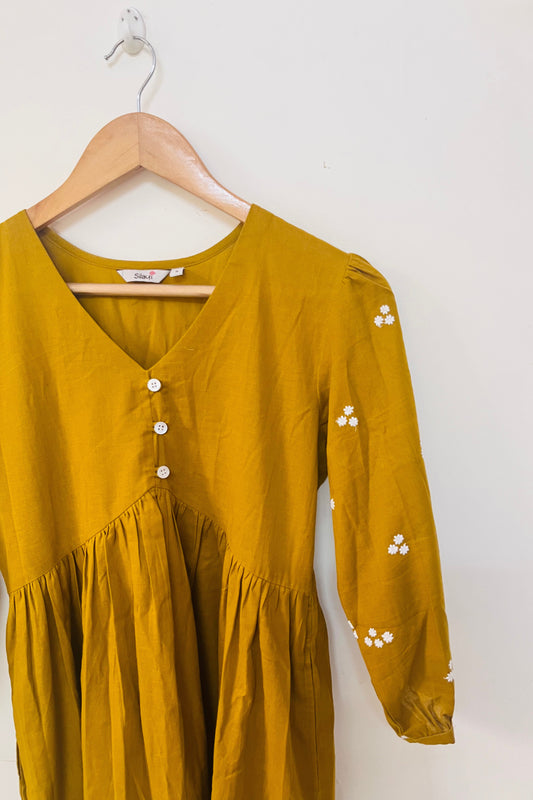 Yellow embroidered sleeve dress-S