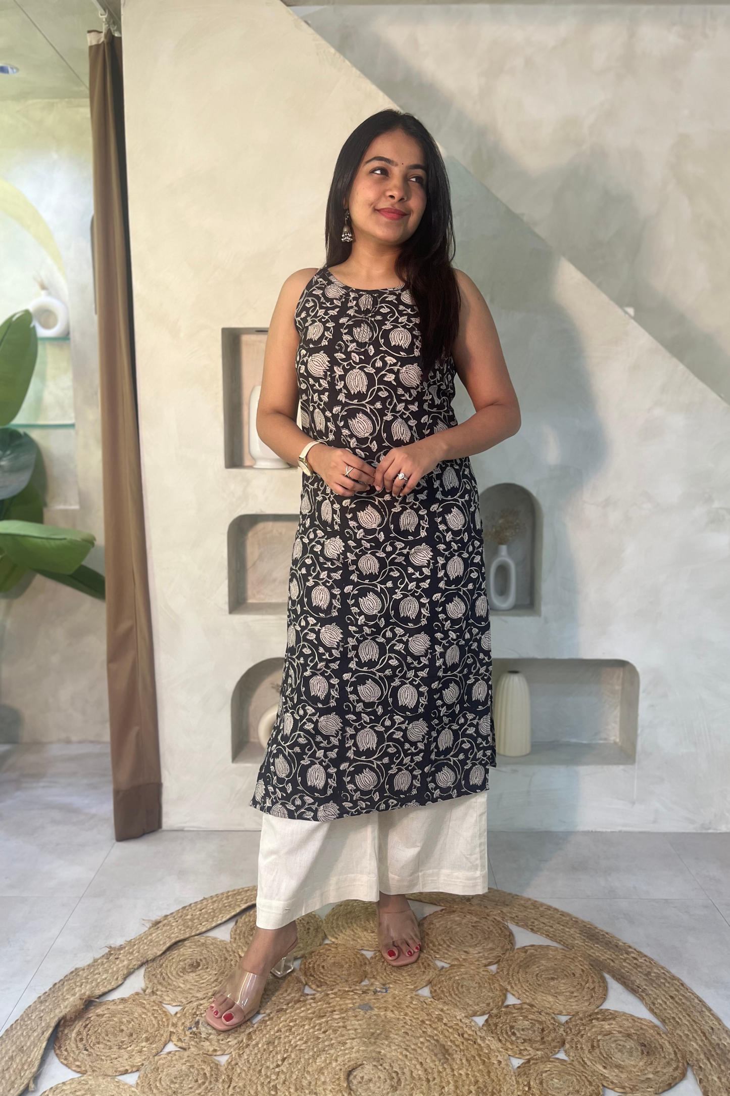 Vani block printed kurti-Black